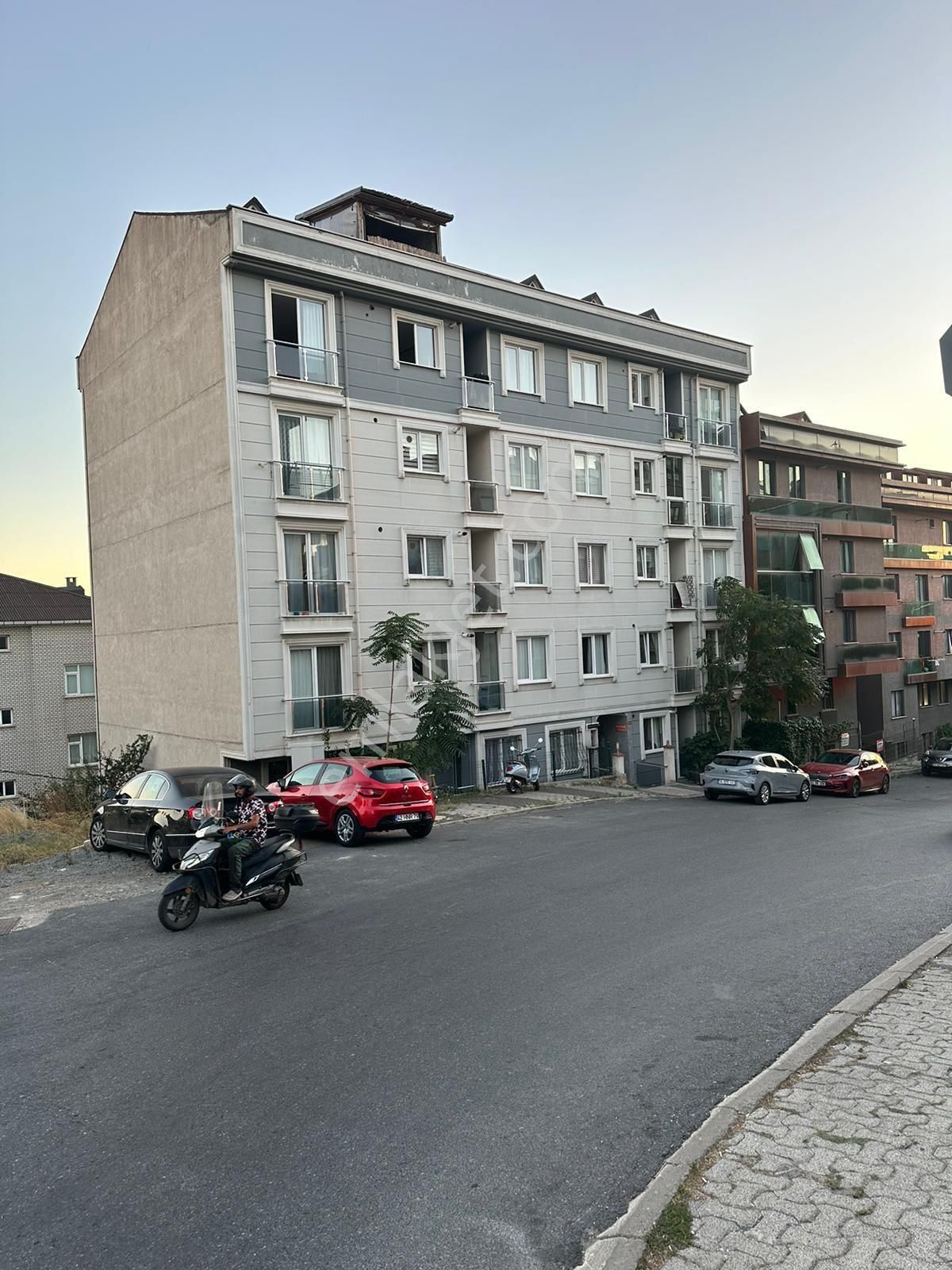 Ataşehir İnönü Satılık Daire İstanbul Ataşehir'de Satılık Daire