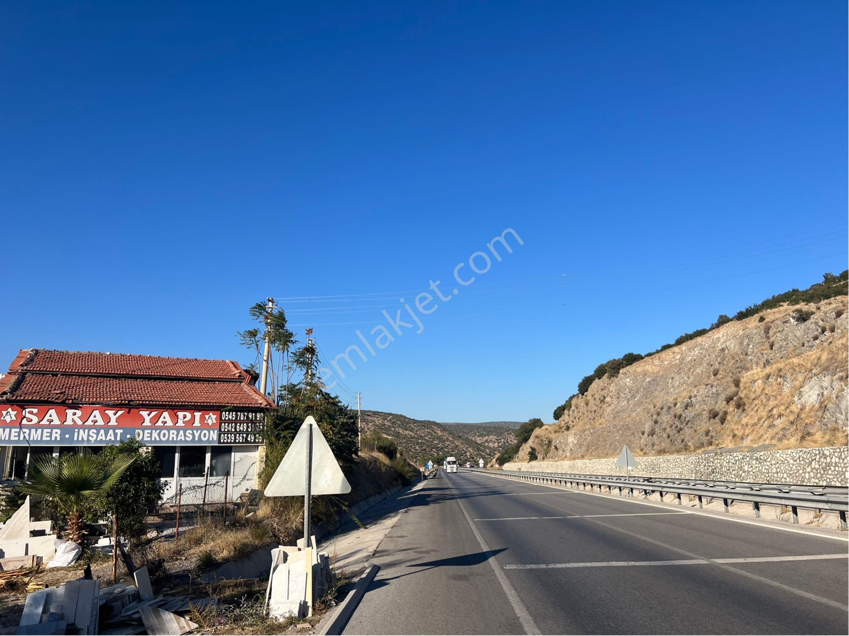 Menemen Bağcılar Satılık Tarla Manisa Yoluna Sıfır Müstakil Evli Tarla