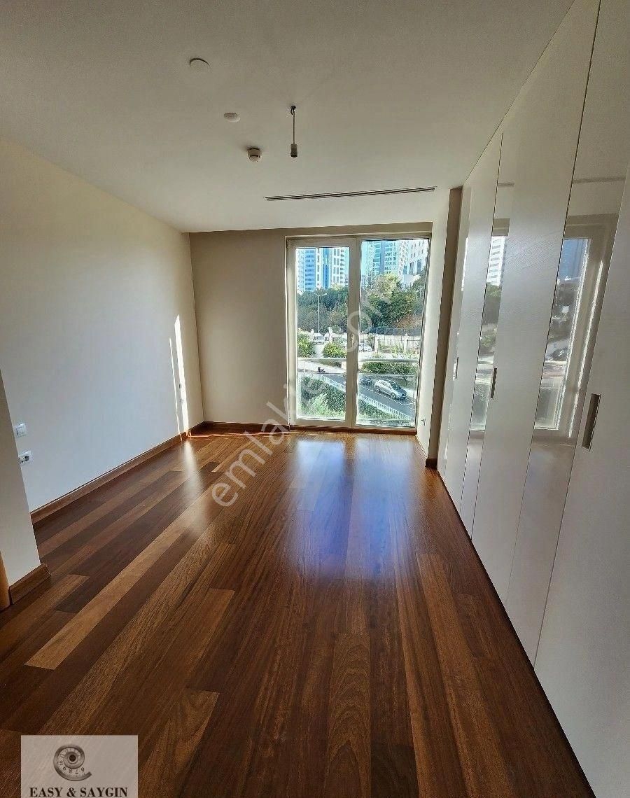 Sarıyer Maslak Kiralık Daire Maslak Mashattan 3+1 Kiralık Aylık Ödeme Daire |vadistanbul |1453 |avangart