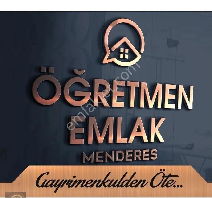 Menderes Cüneytbey Satılık Villa Öğretmen Emlaktan Cüneytbeyde Müstakil Havuzlu Özenle Dekore Edilmiş 4+1 Tripleks Villa