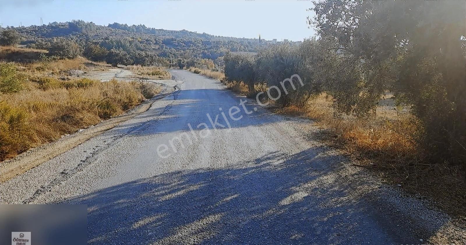 Kuşadası Türkmen Satılık Konut İmarlı Kuşadasında Şehrin Hengamesinden Uzak Villa Yapımına Uygun Arsa