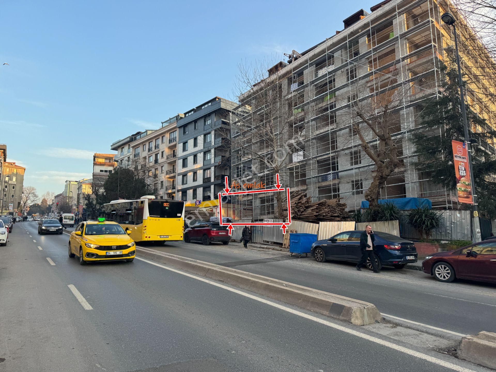 Üsküdar Selami Ali Satılık Daire As Emlak Tan 3+1 Sıfır Ana Caddede Üzeri 130m2 Kapalı Otoparklı Daire