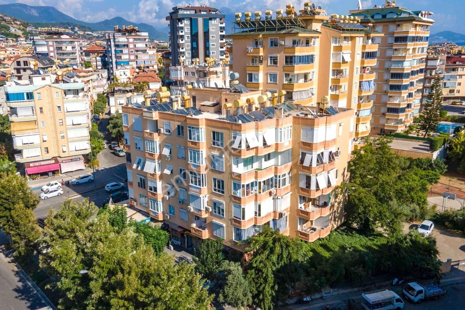 Alanya Saray Satılık Daire Saray Mahallesi / Alanya 2+1 Ayrı Mutfak Eşyalı Satılık Ev