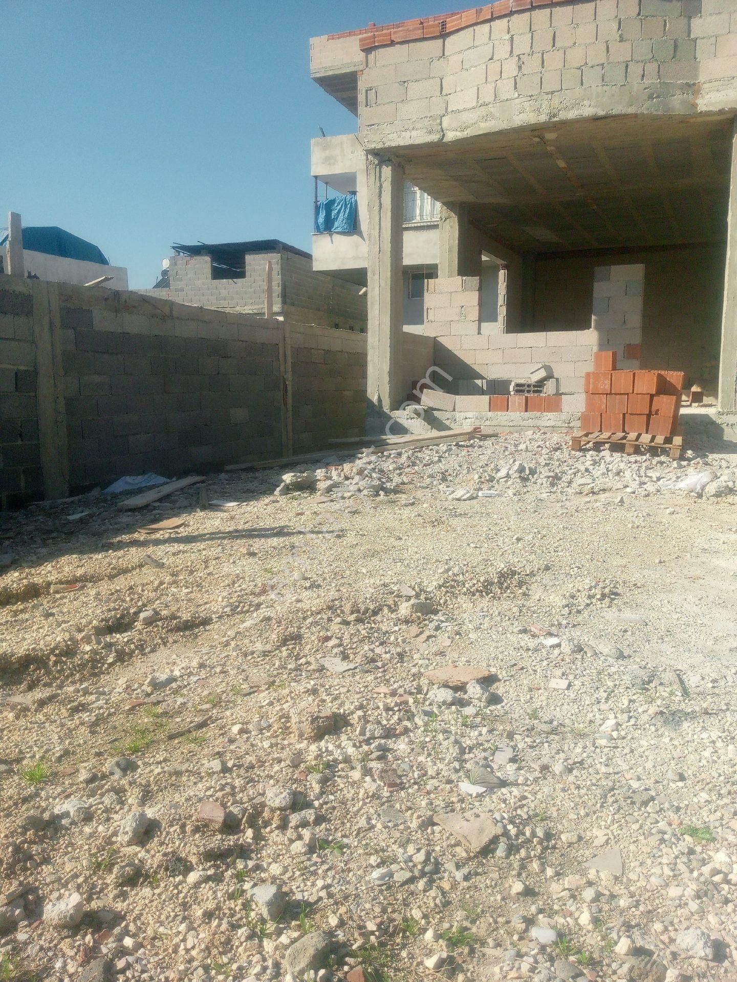 Yüreğir Cumhuriyet Mahallesinde Satılık Müstakil Ev - Görsel 2