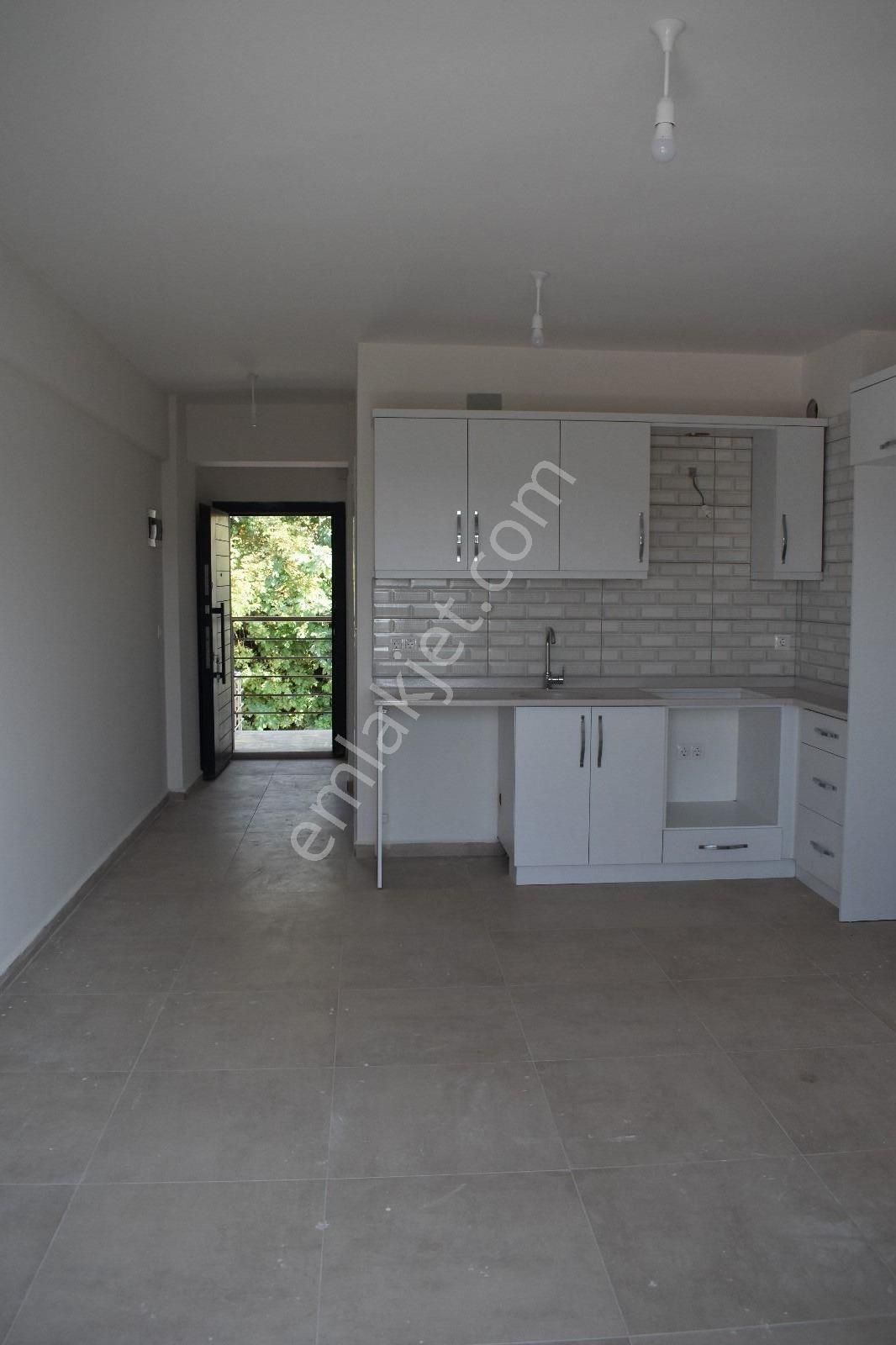 Ağaçlı'da Doğa İle İç İçe 1+1 Ve 2+1 Satılık Daireler - Görsel 2