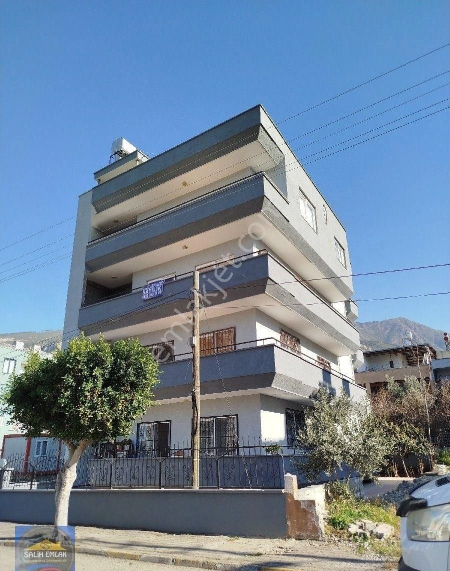 İskenderun Modernevler Satılık Daire Hatay İskenderun Model Evler Mahallesi'nde Satılık 3+1 Lüks Daire