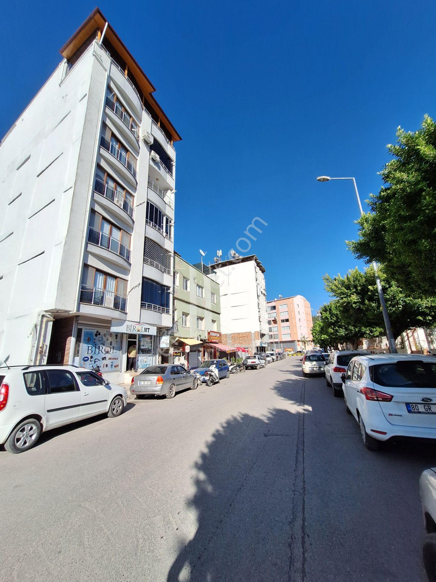 Şehir Merkezi Çay Mahallesinde Satılık Dükkan - Görsel 2