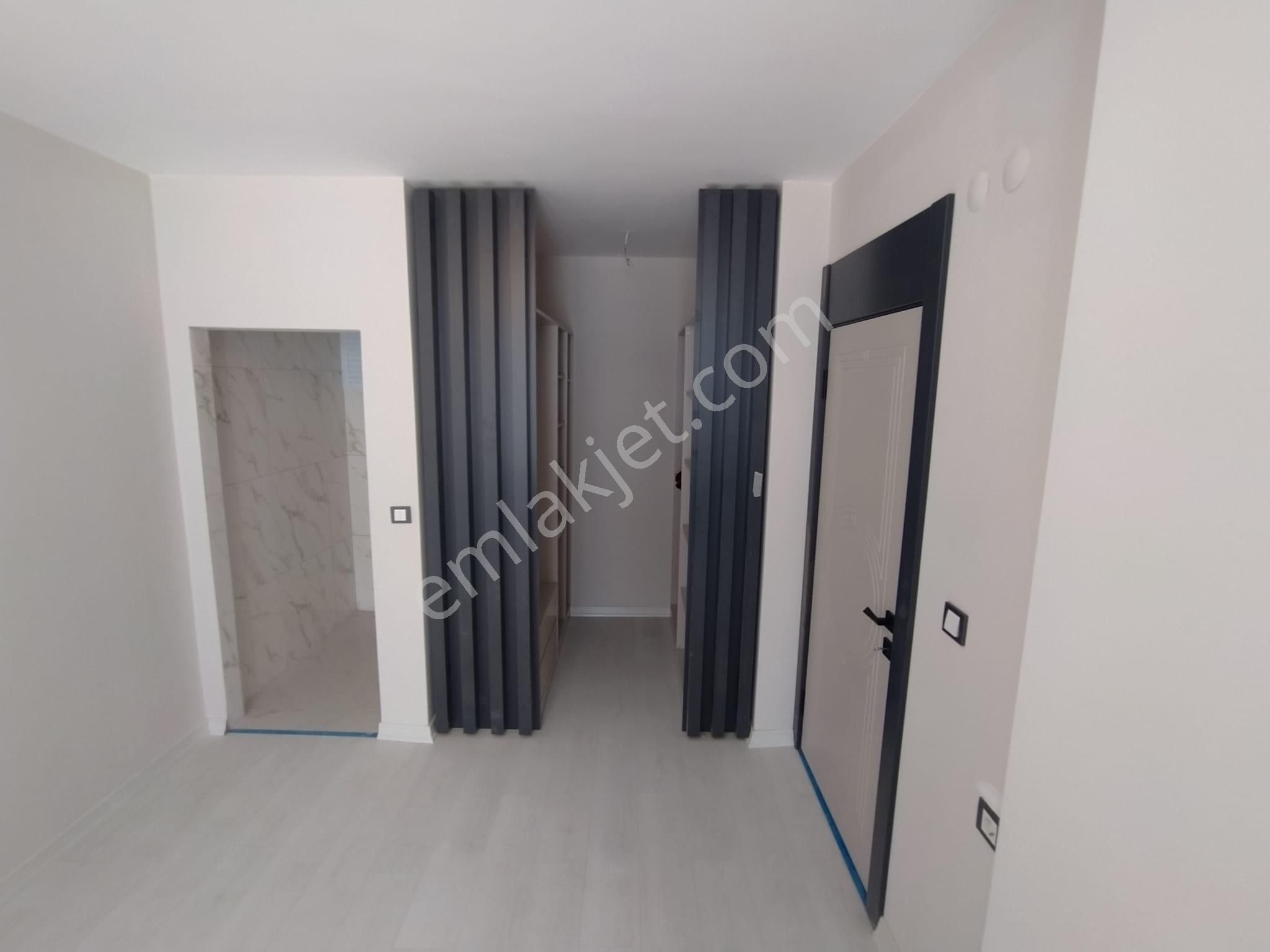 Sincan Menderes Kiralık Daire Menderes Mah 3+1 Ebeveyn Banyolu G.odalı Full+full Kiralık