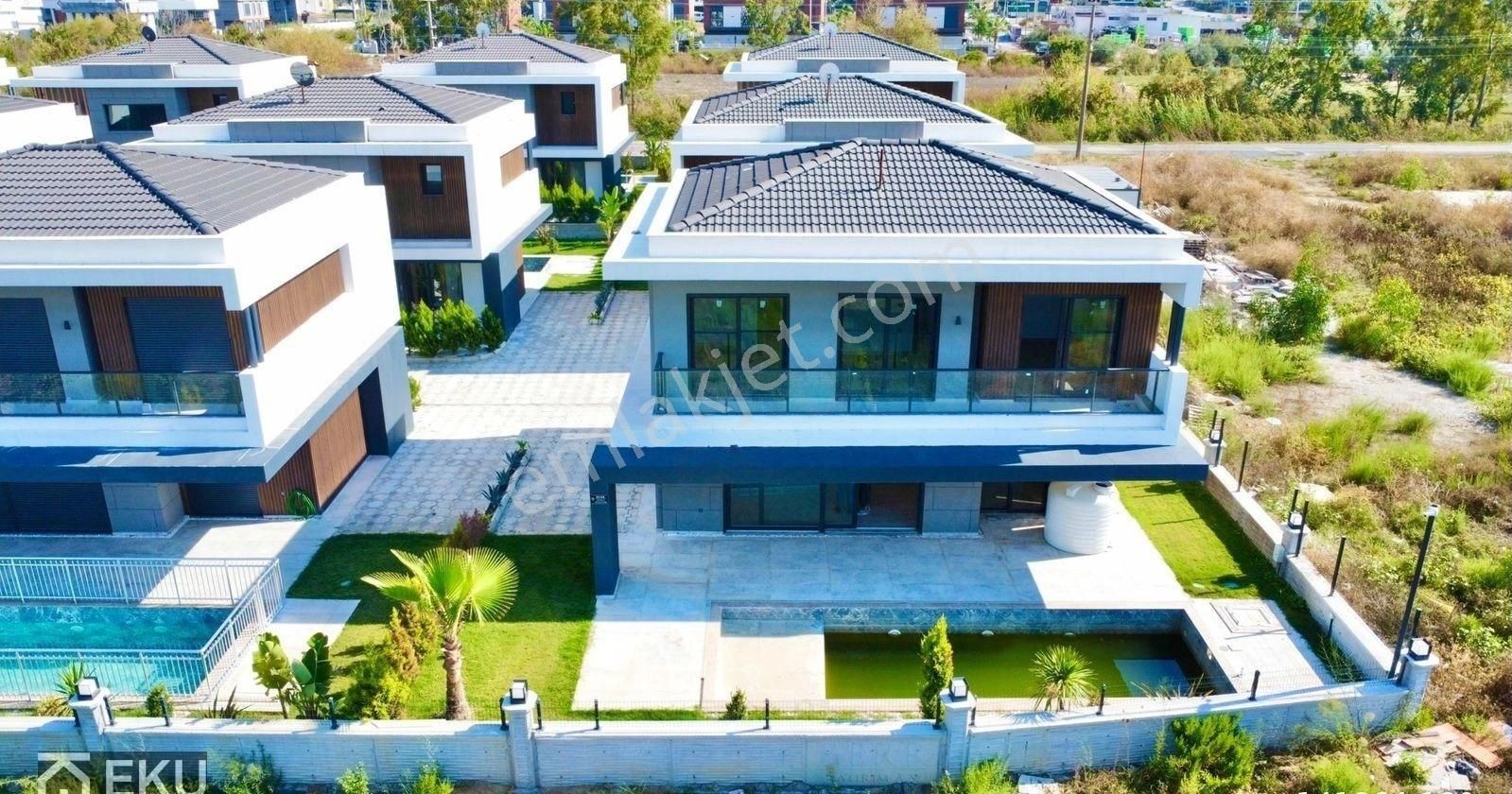 Kuşadası Güzelçamlı Satılık Villa Kuşadasında Sıfır 3+1 Müstakil Köşe Konum Son Kalan Villa