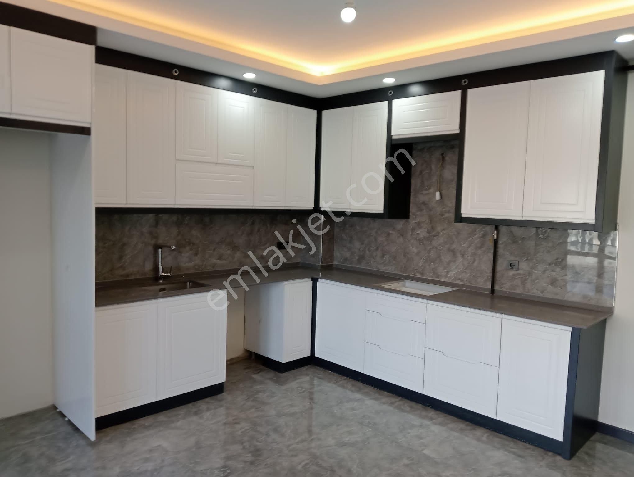 Merkezefendi Selçuk Bey Satılık Daire Lobby Fortisten Selçukbey'de 160 M2 Satılık 3+1 Sıfır Lüks Daire