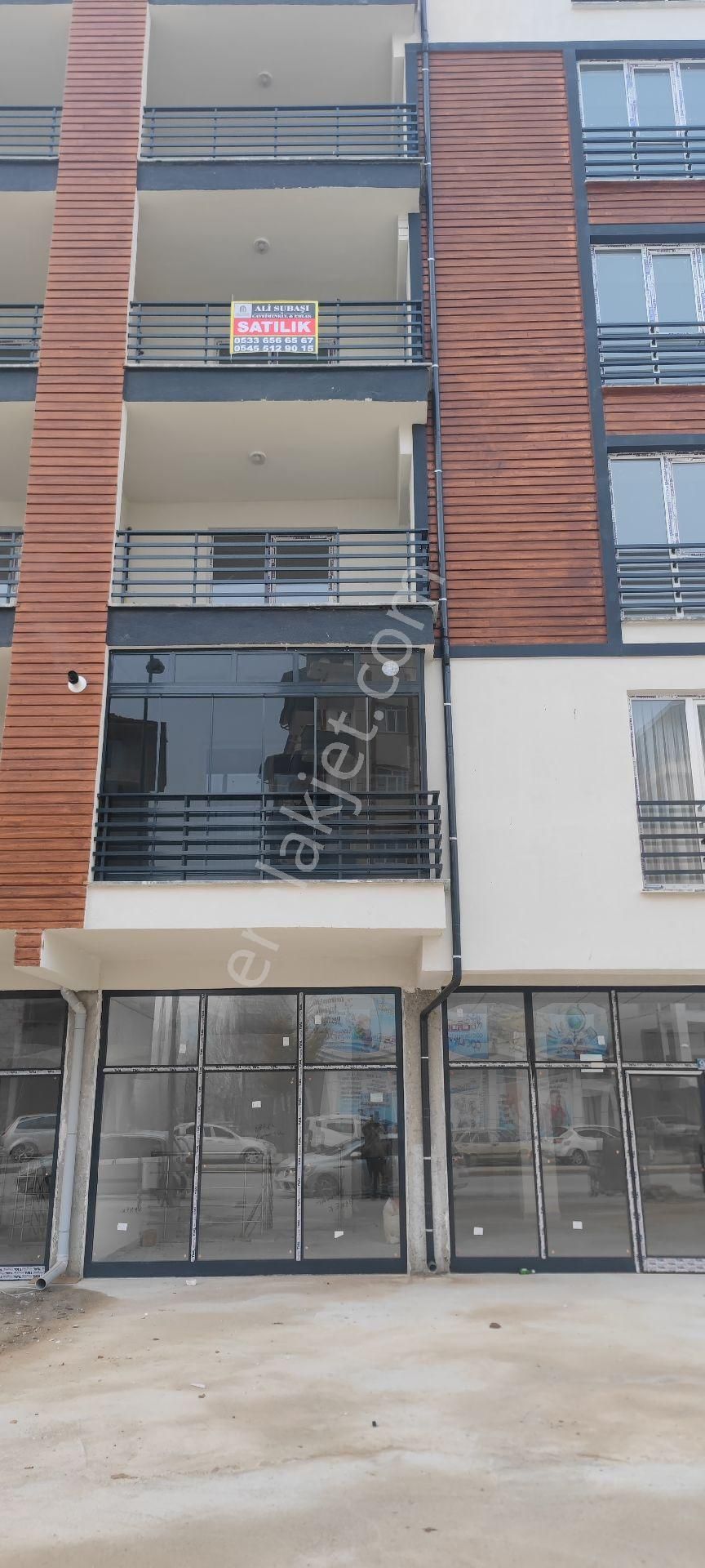 Beyşehir Bahçelievler Satılık Daire Otogar Caddesi Satılık Sıfır 3+1 Arakat