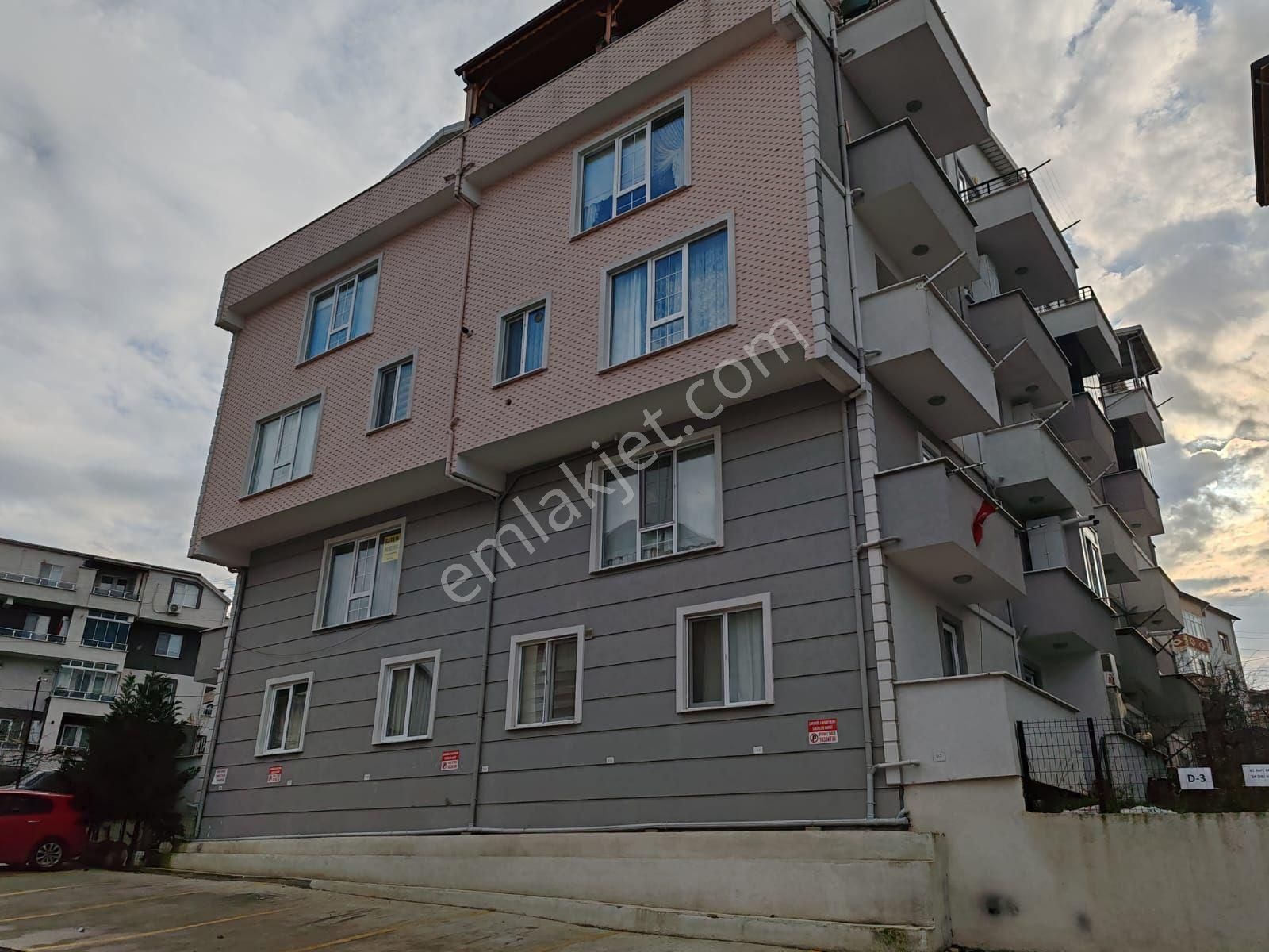 Gölcük Piyalepaşa Satılık Daire Arık Gayrimenkul'den Piyalepaşa 'da 3+1 Dubleks Daire