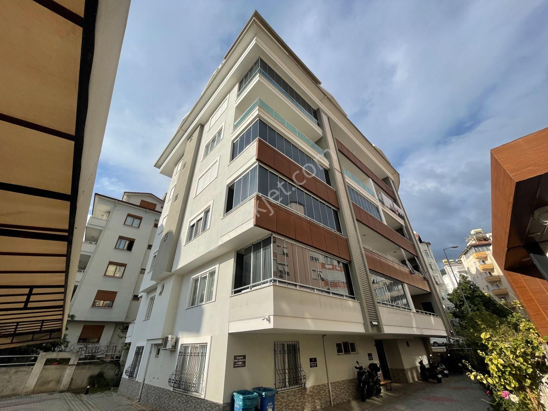 Alanya Güller Pınarı Satılık Daire Alanya Merkezde Satılık 4+1 Site İçi Kupon Lüks Dubleks Daire