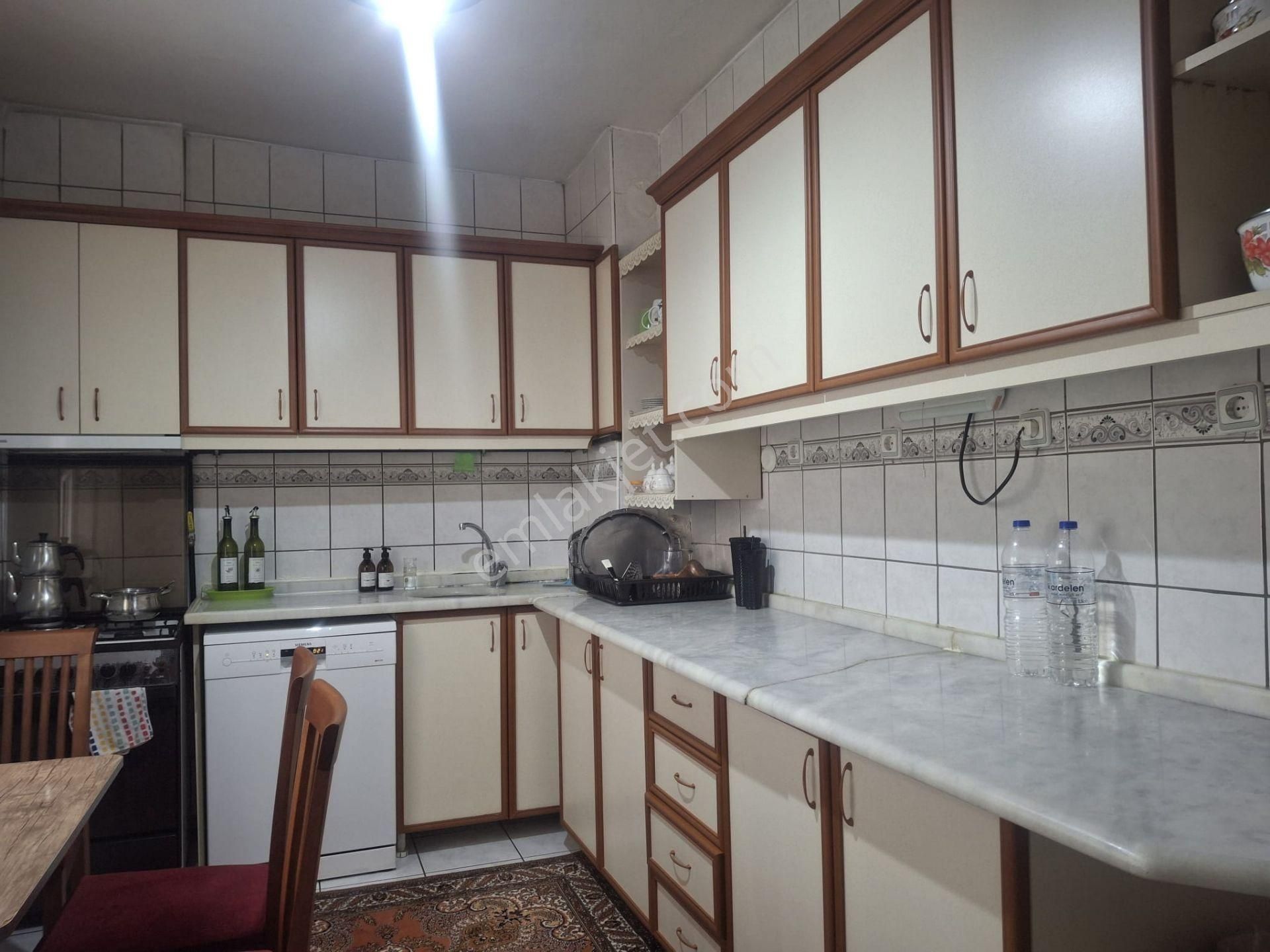 Çankaya Harbiye Kiralık Daire Göraldan 3+1 Arakat Ön Cephe Mobilyalı Çetin Emeç Yakını