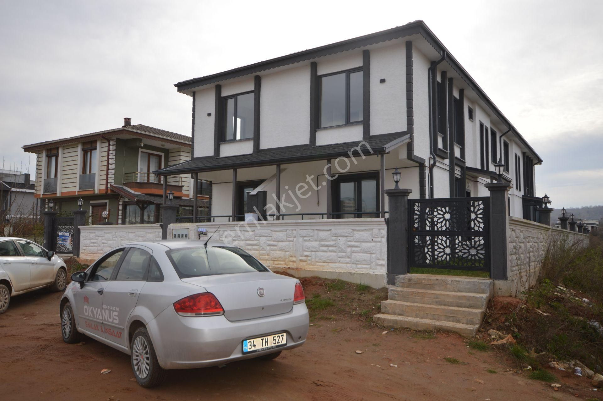 Karasu Yalı Satılık Villa Karasu Da Bahçeli Güzel 3+1 Villa