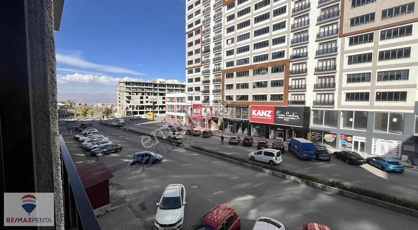 Yakutiye Rabia Ana Satılık Daire Remax Penta 'dan Rabiana 'da Satılık 4+1 Daire