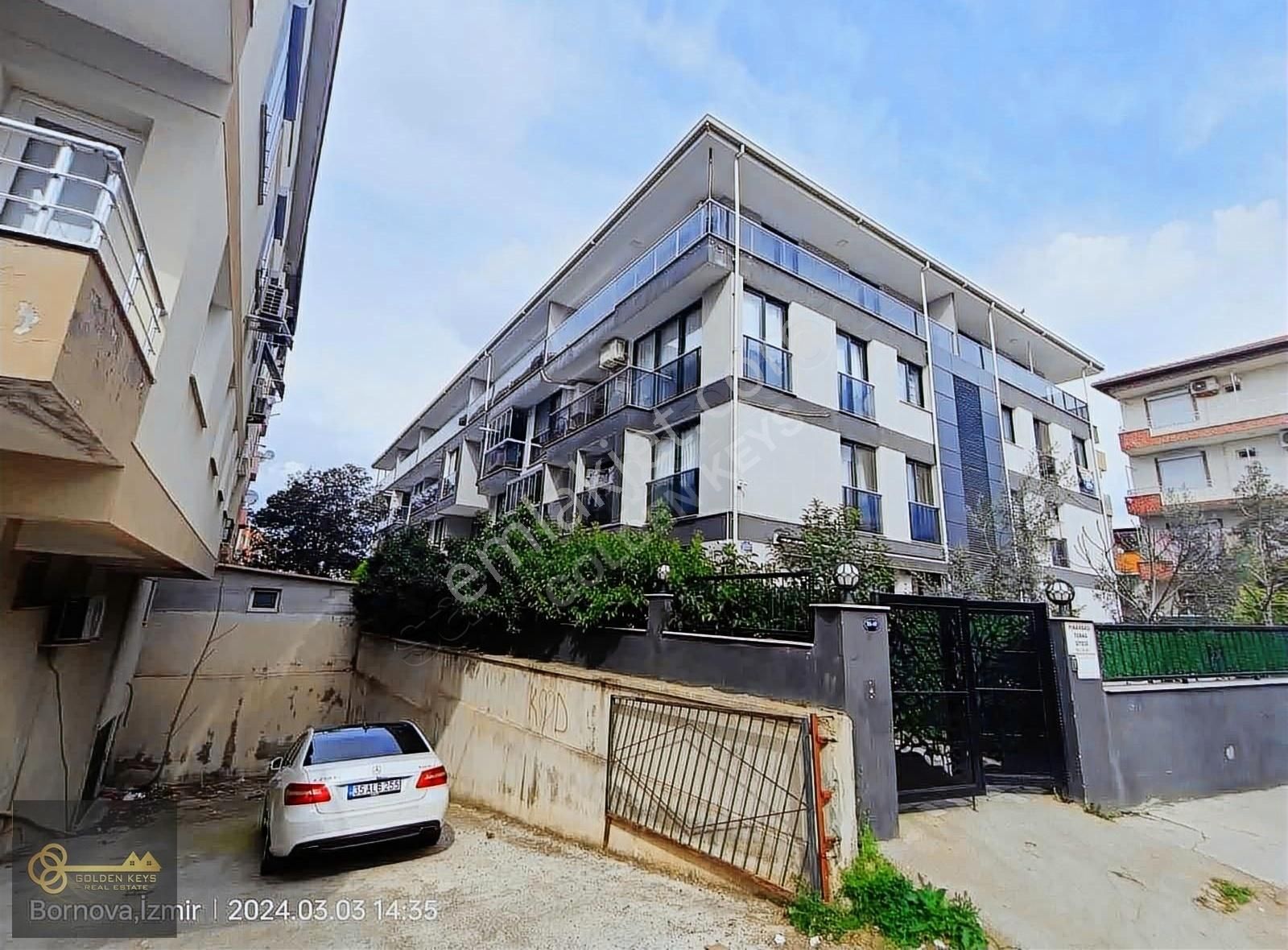 Bornova Kemalpaşa Satılık Daire Pınarbaşı Süper Konum 195m2 Muazzam Dublex 4+1