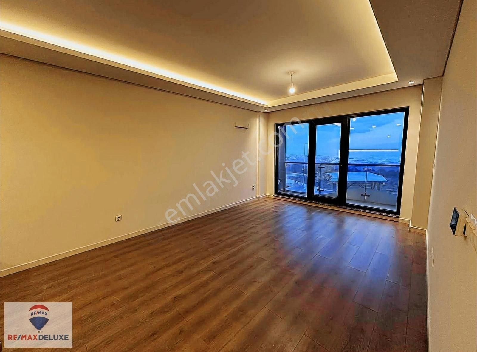 İzmit Akpınar Satılık Daire Remax Deluxeden Yıldızlar Tepesinin En Uygun 3+1 Dairesi Satılık