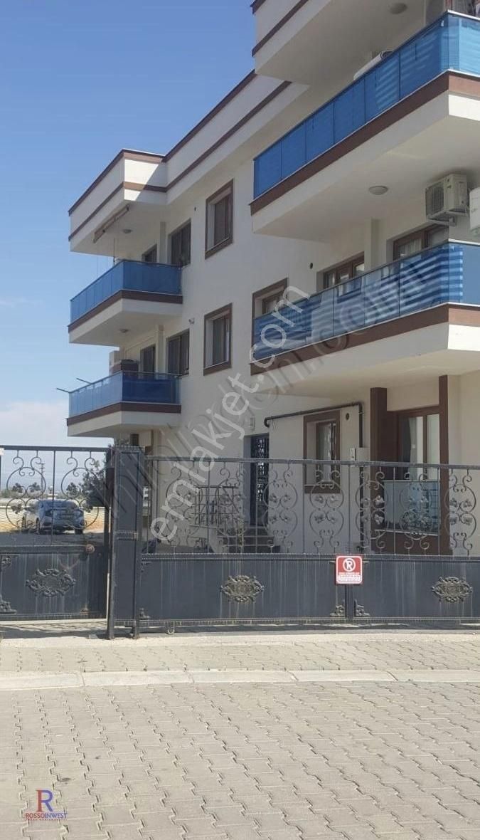 Menderes Cüneytbey Site İçerisinde Kiralık Daire Rosso İnwestden Jandarma Arkası 2+1