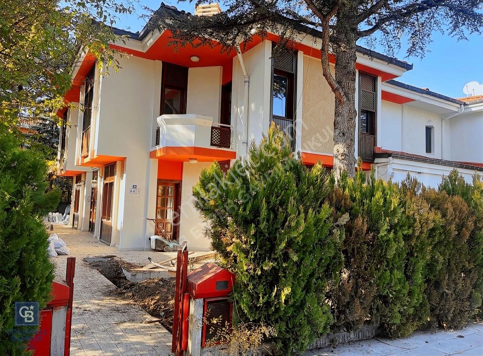 Ankara Çankaya Kiralık Villa Bilkent 1 Çamlık Sitesi Büyük A Tipi Kiralık Villa