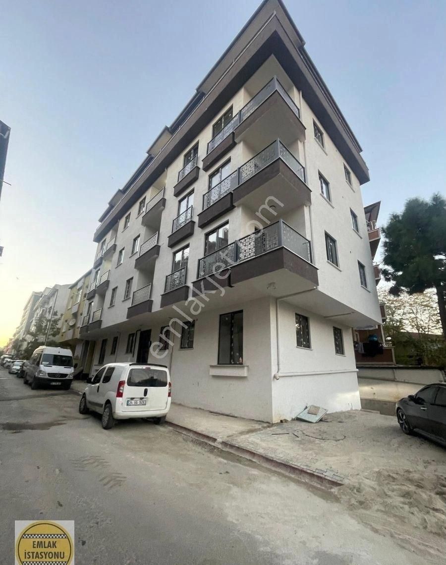 Sancaktepe Emek Kiralık Daire Emek Mahallesi 2+1 Balkonlu Kiralık Daire Halil Güler