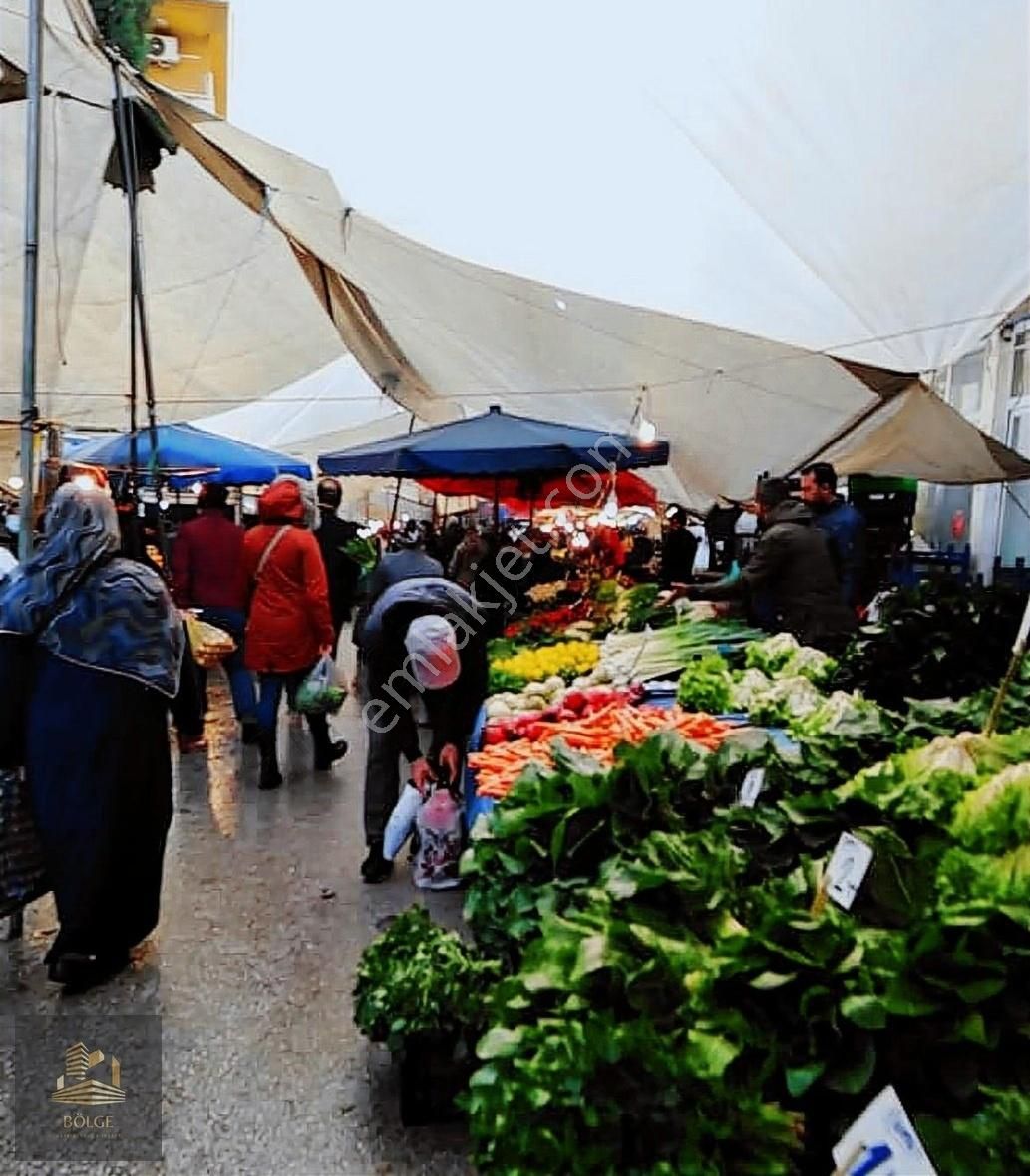 Pendik Kaynarca Satılık Dükkan & Mağaza Bölge Emlak'tan Salı Pazarında İyi Konumda Satılık Pazar Yeri