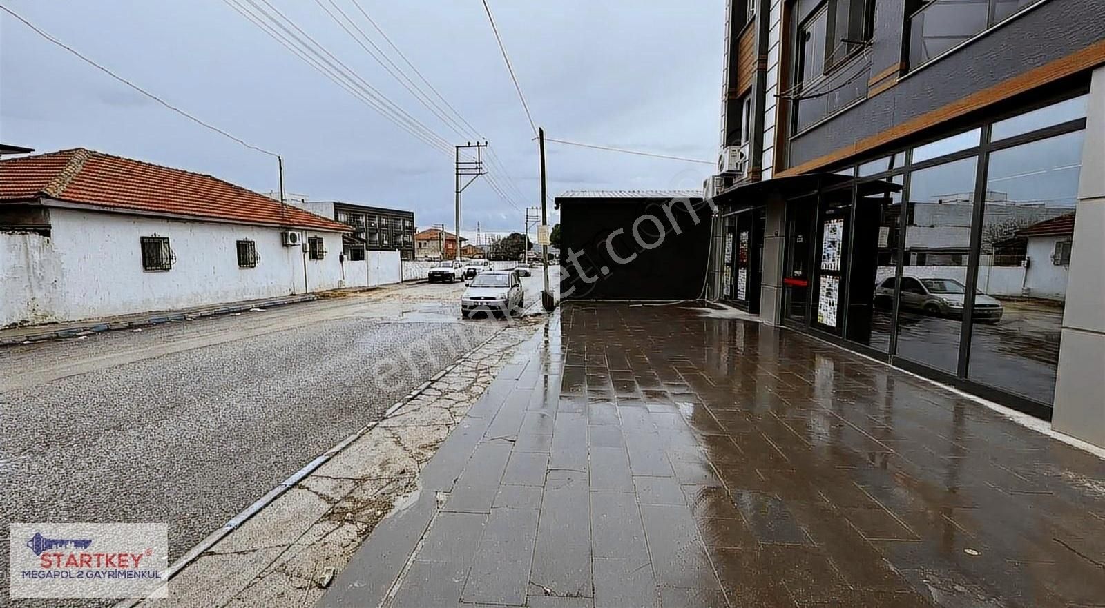 Aliağa Mimar Sinan Satılık Dükkan & Mağaza Aliağa'da Satılık Kurumsal Kiracılı Mağaza