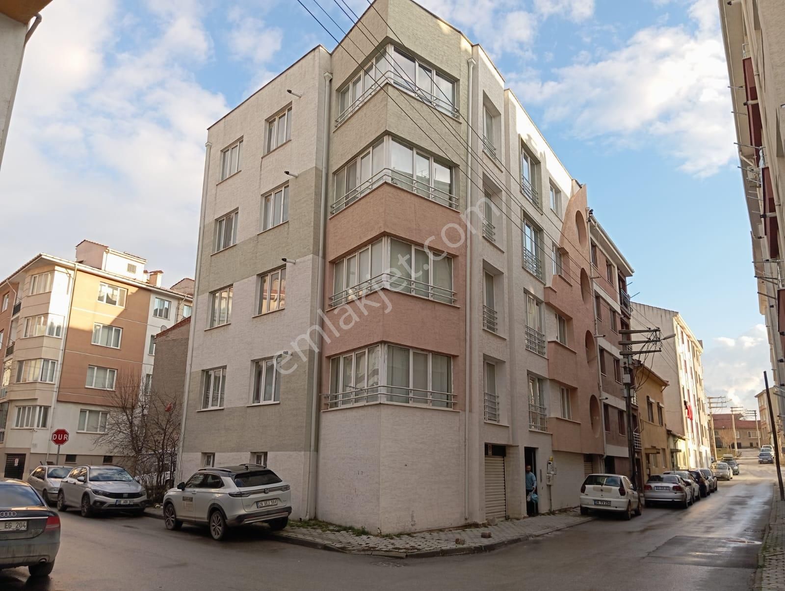 Tepebaşı Uluönder Satılık Daire Century 21 Vizyon’dan Uluönder’de 2+1 Satılık Daire