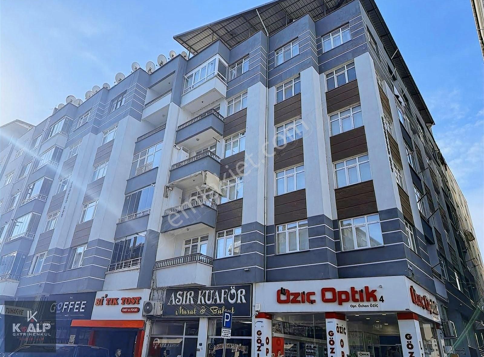 Çarşamba Sungurlu Satılık Daire Sungurlu Caddesinde Satılık 4+0 Daire.asansörlü Doğalgazlı