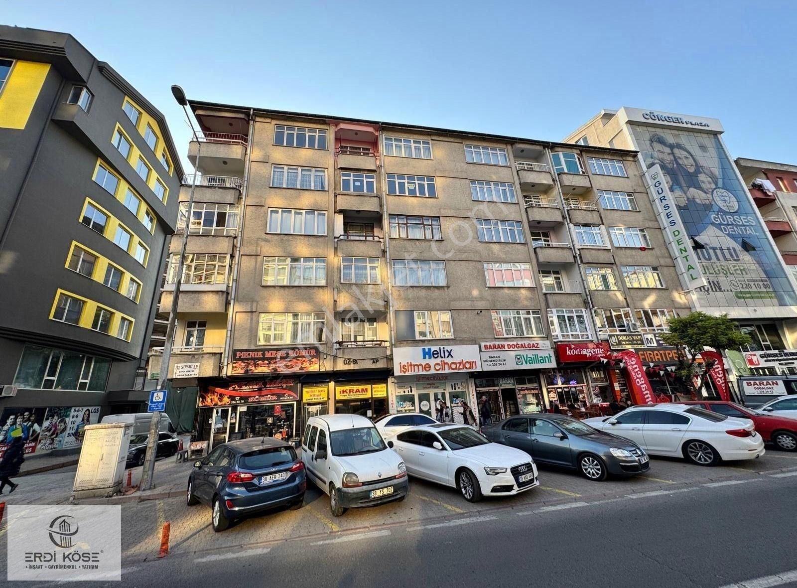 Kocasinan Gevhernesibe Satılık Daire Hastane Caddesi Üzerinde 3+1 Geniş Satılık Daire