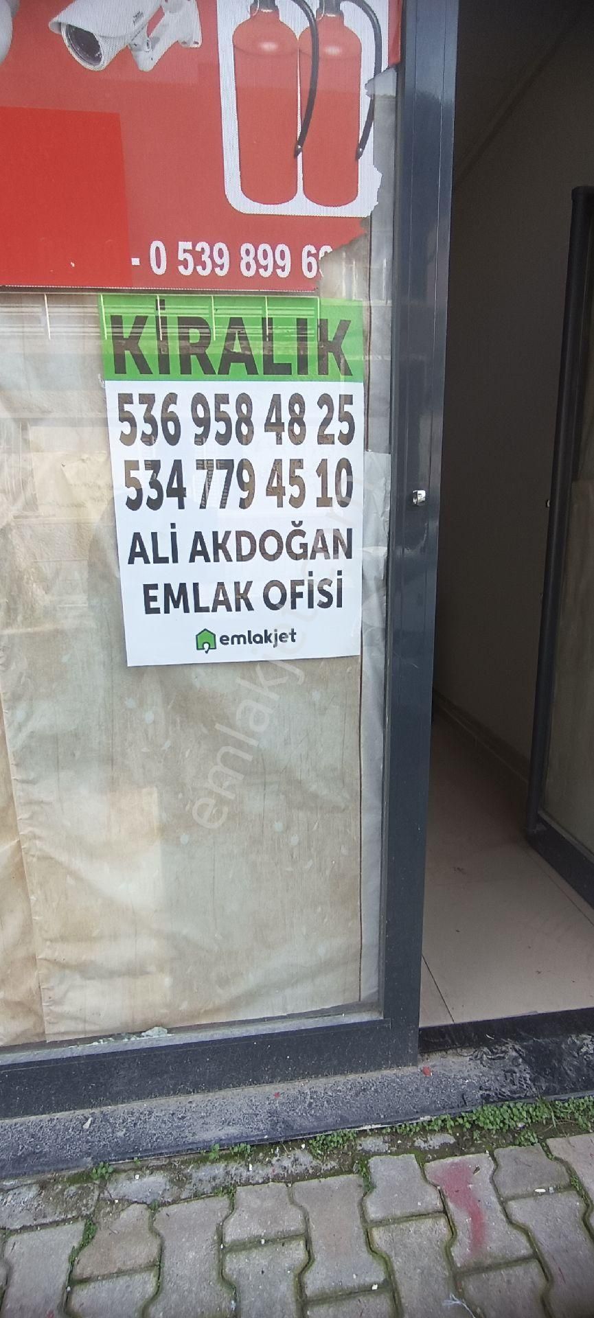 İzmir Tire Kiralık Ofis Ali Akdoğan Emlak Ofisinden Kiralık Dükkan