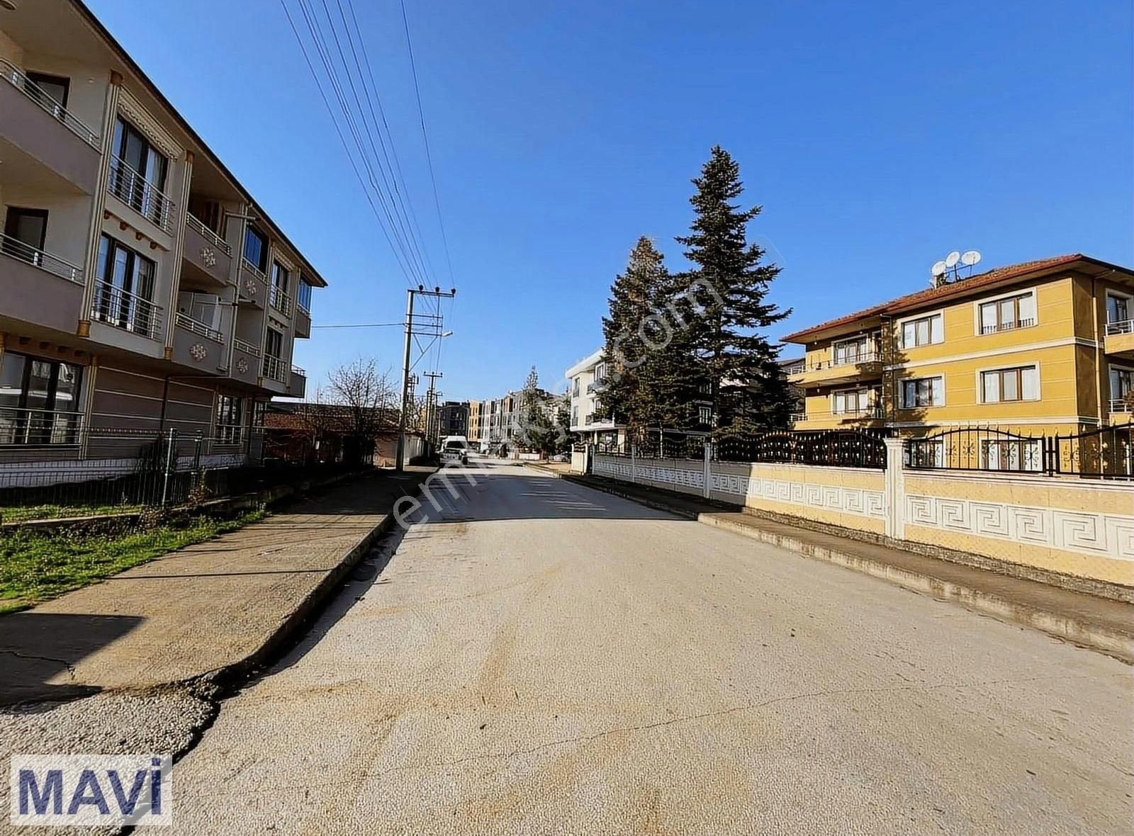 Düzce Merkez Cumhuriyet Satılık Daire Remax Ömer Esen'den Cumhuriyet Mahallesinde 3+1 Lüx Daire