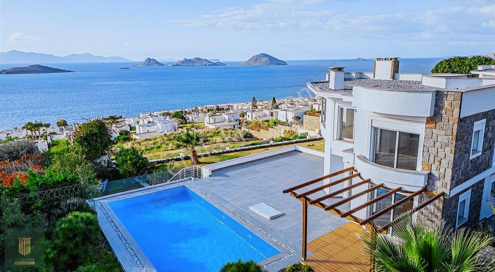 Bodrum Turgutreis Satılık Villa Panaromik Adalar Manzaralı 6+2 Malikane