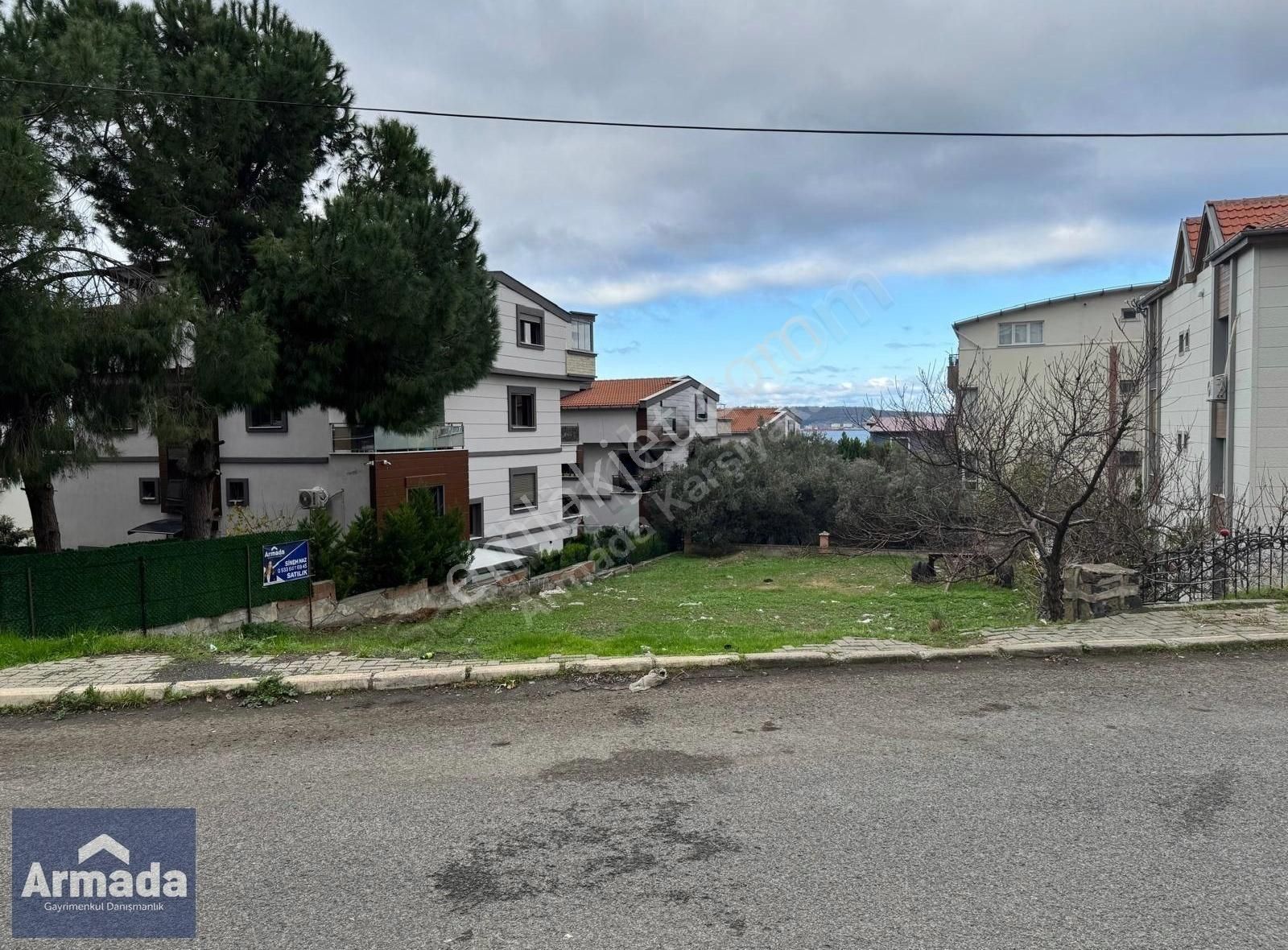 Aliağa Yalı Satılık Konut İmarlı Aliağa Yalı Mahallesinde İmarlı Deniz Manzaralı Satılık Arsa