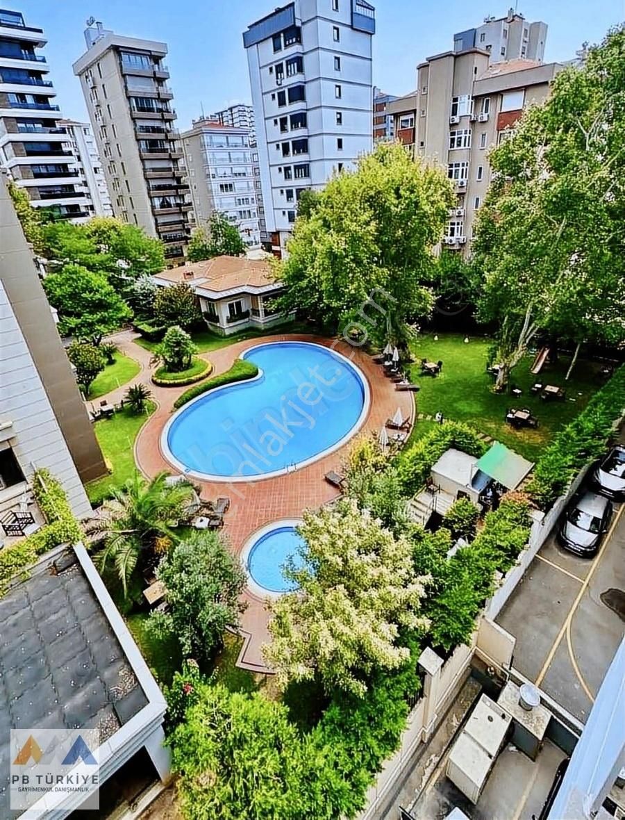 Kadıköy Caddebostan Satılık Daire Caddebostan Taş Mektep Sok 2+1 95m2 Balkonlu Daire