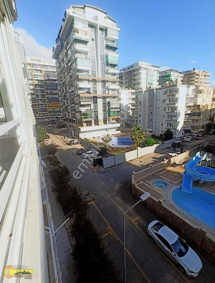 Alanya Mahmutlar Kiralık Daire Mahmutlar^da Merkezi Konumda Sahile 300m 2+1 Boş Kiralık Daire