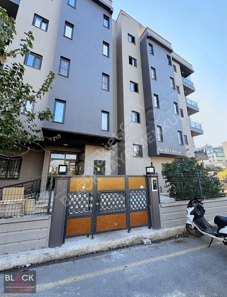 Erdemli Alata Kiralık Daire Black'ten Alata Pera Life'da 1+1 Eşyalı