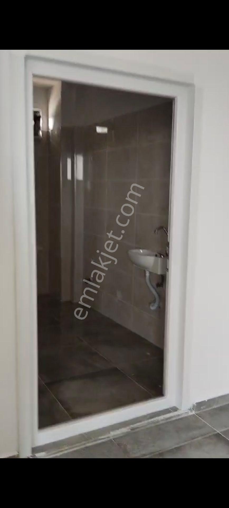 0 Krediye Uygun Taşoluk 300 M2 Dukkan - Görsel 4