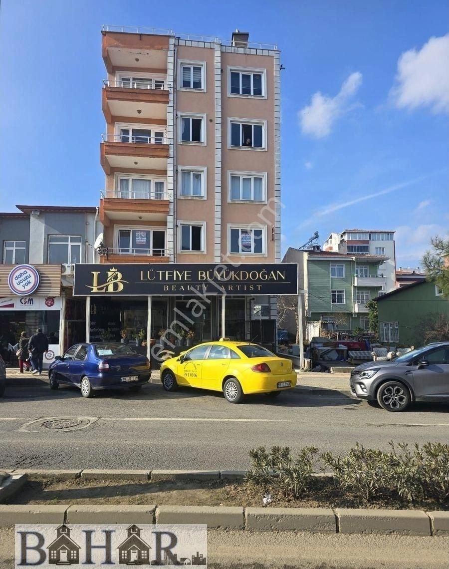 Süleymanpaşa Altınova Kiralık Daire Tekirdağ Süleymanpaşa Altınova Mah. Cadde Üstü Deniz Manzaralı 2+1 Kiralık Daire