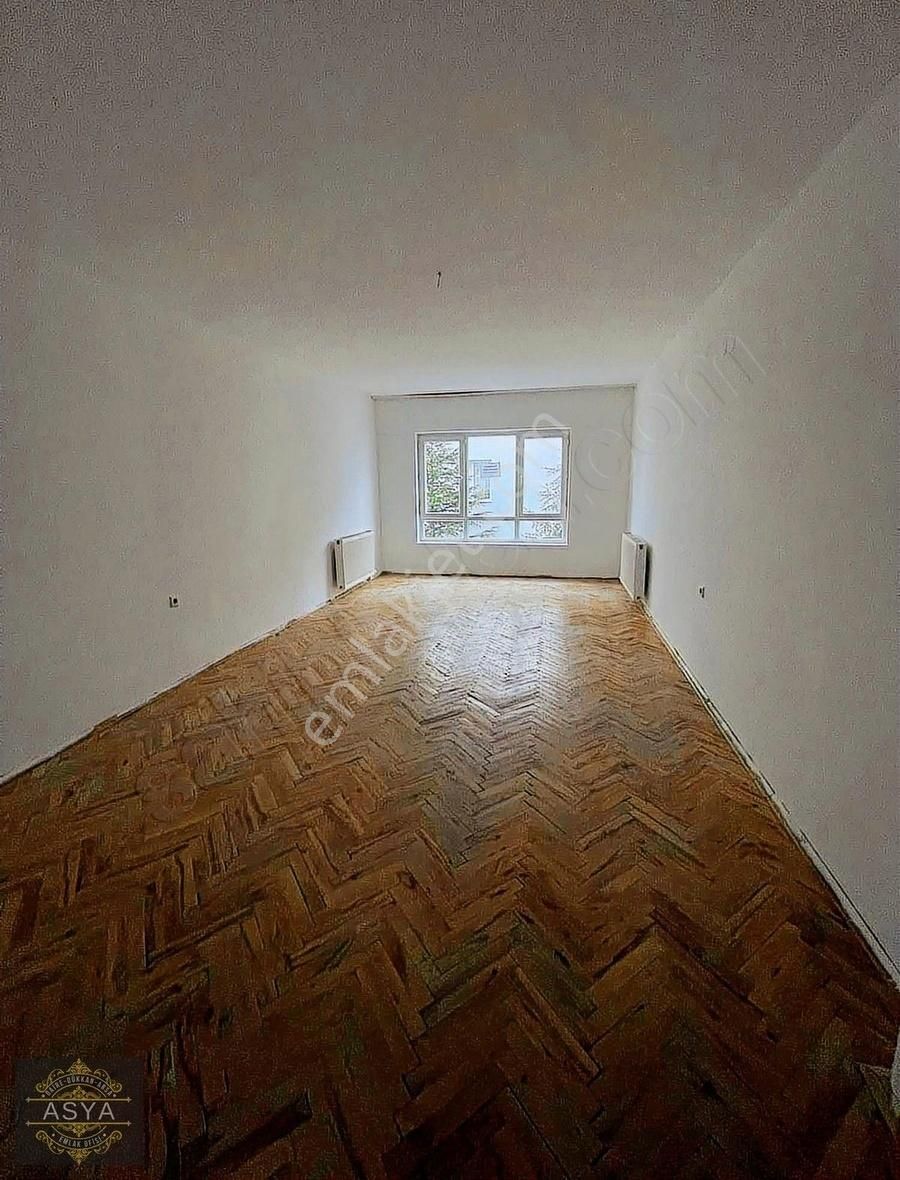 Keçiören Köşk Kiralık Daire Dutluk Cadde Yakını 2. Kat 3+1 Kiralık