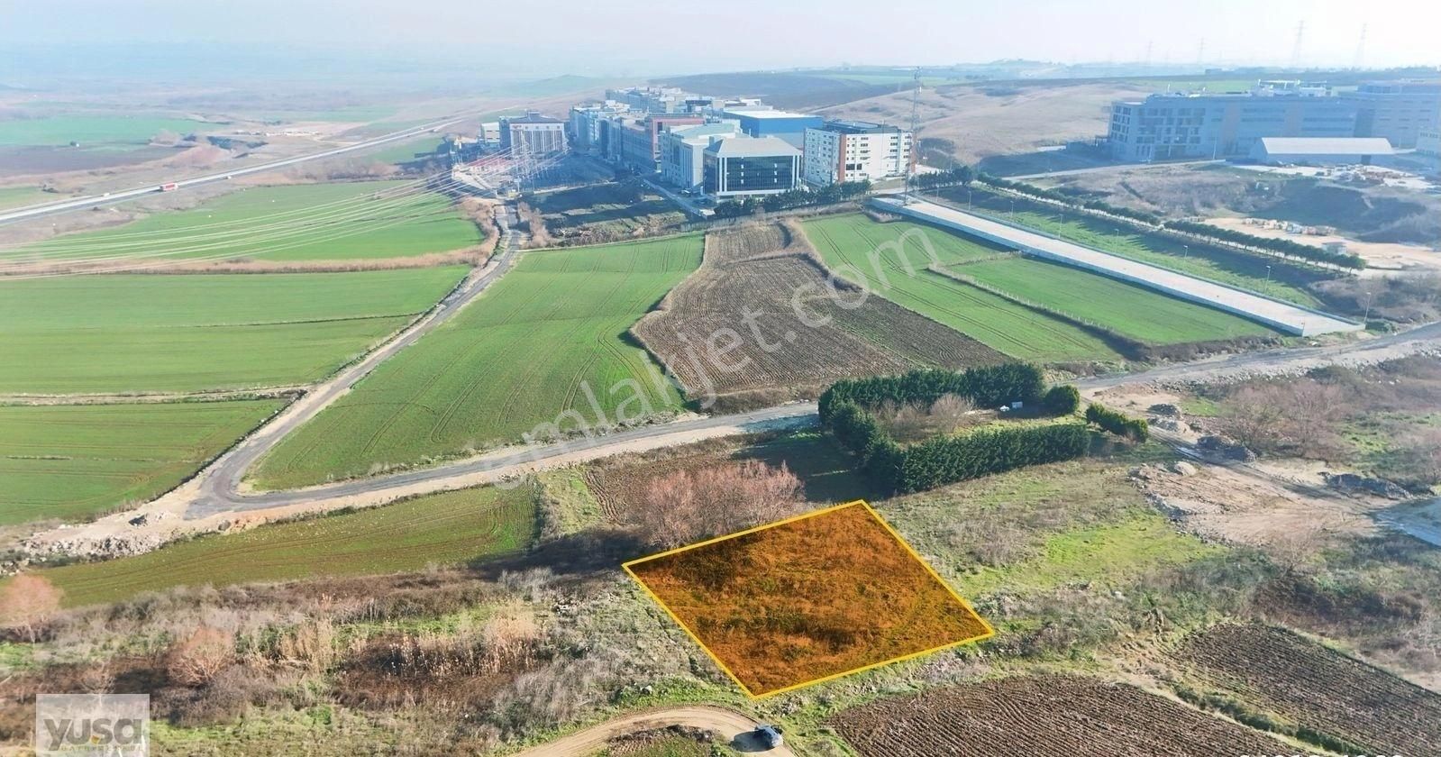 Çatalca Ferhatpaşa Satılık Konut İmarlı Çatalca Merkez'de 334m² İmarlı Arsa