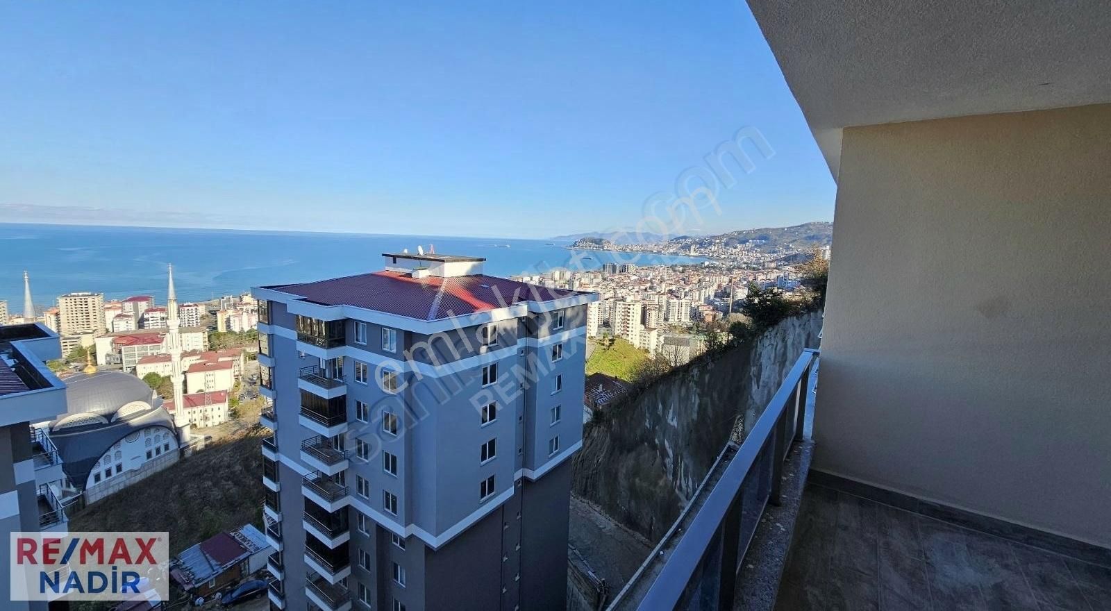 Giresun Merkez Gaziler Kiralık Daire Remax Nadir'den Gaziler Mah. Lüks 3+1 Kiralık Daire