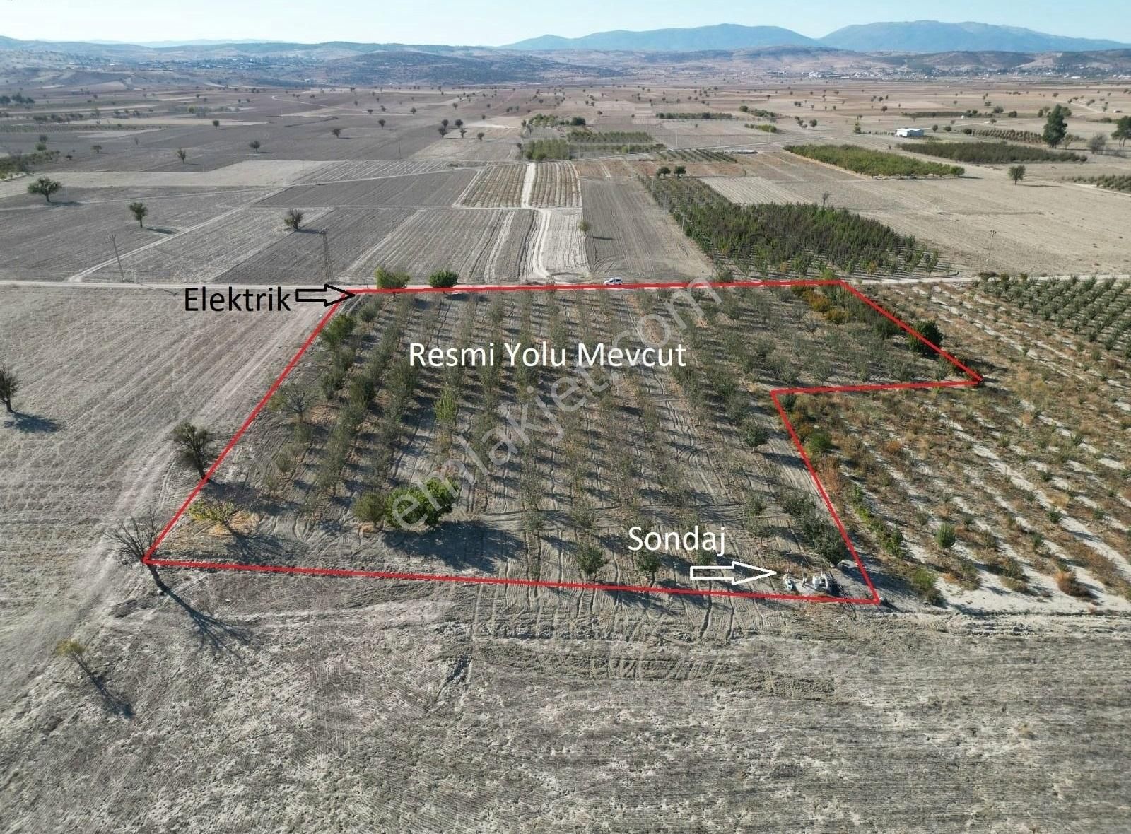 Korkuteli Küçükköy Ovasında 8000 M2 Yol Su Elektrik Sondaj Mevct - Görsel 3