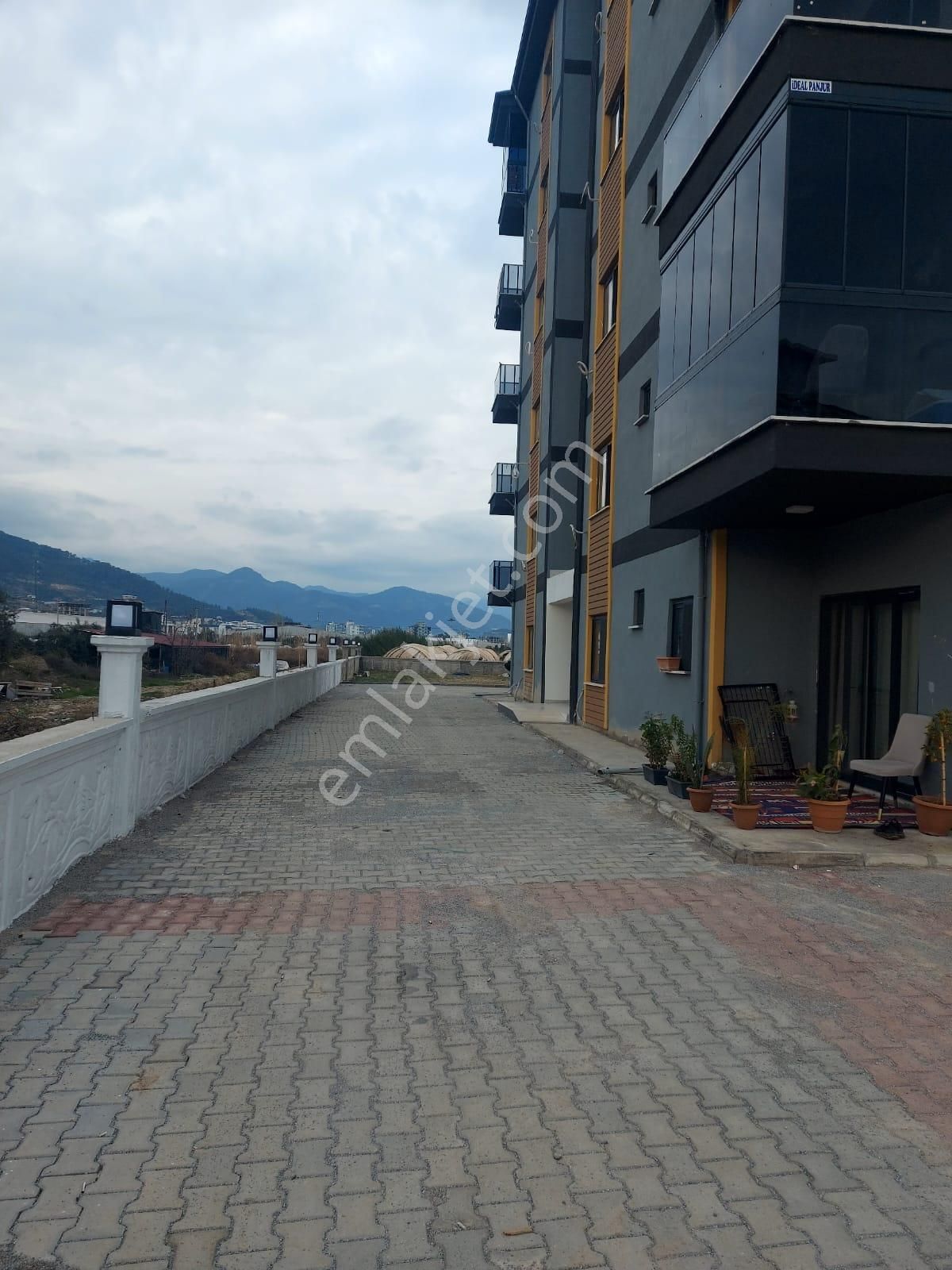 Anamur İskele Mahallesi Nema Tower Da 3. Kat Asansörlü 1+1 Satılık Daire - Görsel 10