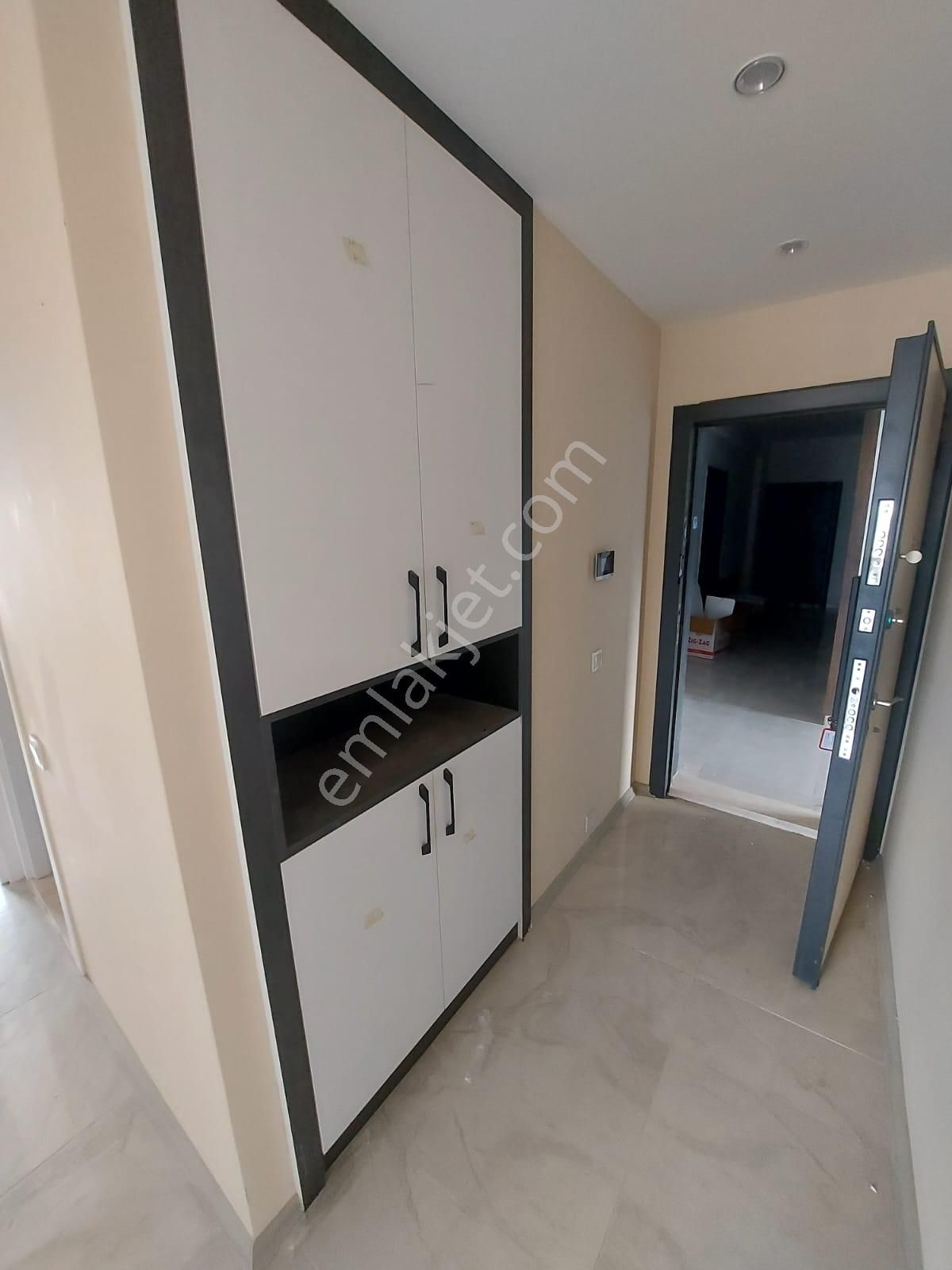 Anamur İskele Mahallesi Nema Tower Da 3. Kat Asansörlü 1+1 Satılık Daire - Görsel 5