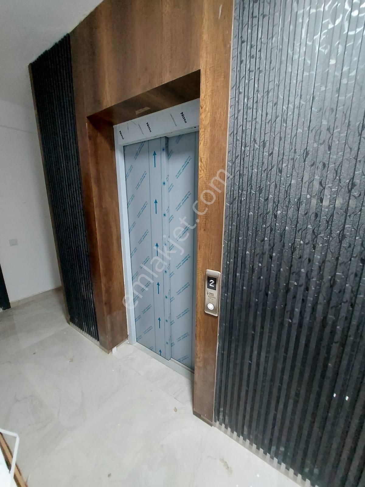 Anamur İskele Mahallesi Nema Tower Da 3. Kat Asansörlü 1+1 Satılık Daire - Görsel 9