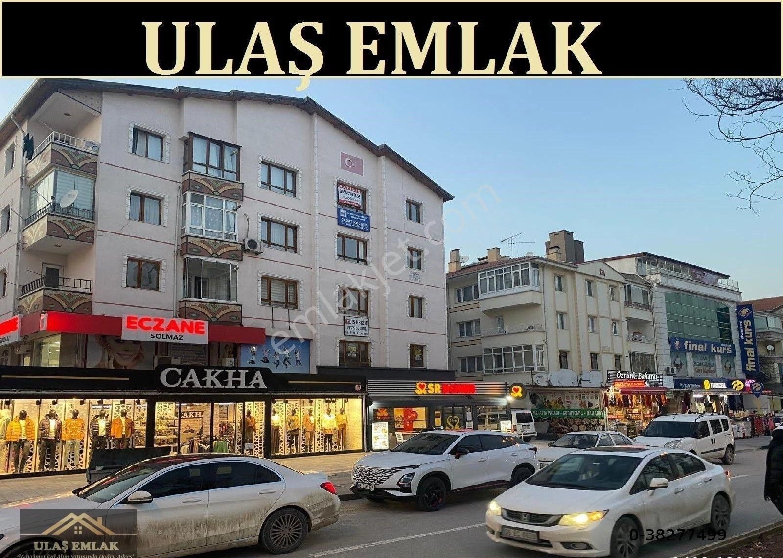 Etimesgut Atakent Satılık Daire Ulaş Emlak Elvankent 14 .caddede İş Yerine De Uygun Ön Cephe