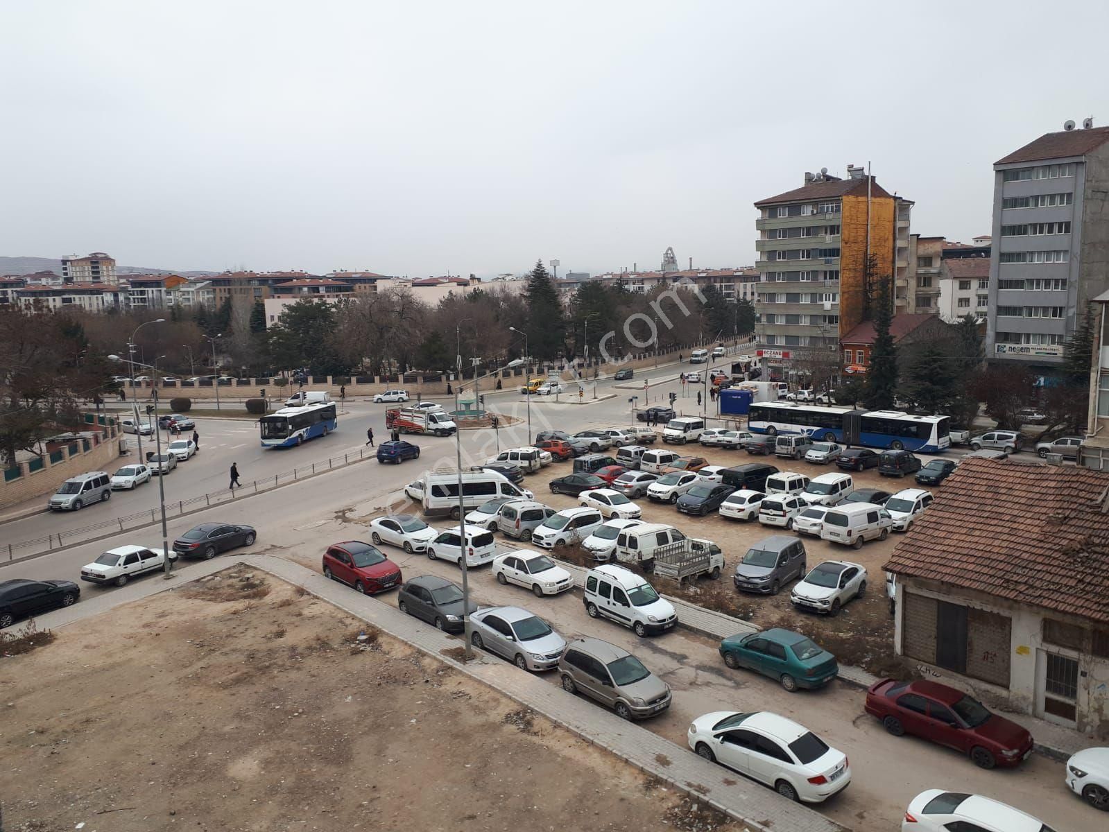 Elazığ Merkez İcadiye Kiralık Daire Ordu Evinin Hemen Karşısında 3+1 Asansörlü Kiralık Daire