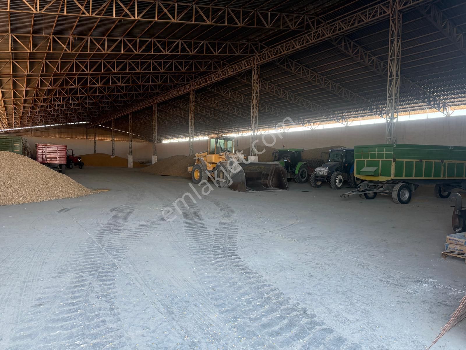 Zorlu Gayrimenkul'den Ceyhan Mercin'de 4000m2 Aylık Kiralık Depo - Görsel 11