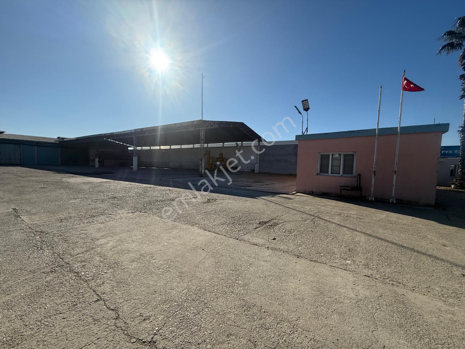 Zorlu Gayrimenkul'den Elmagölü Köyünde 3500m2 Kiralık Depolama - Görsel 19